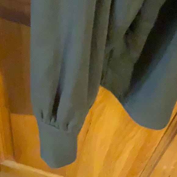 JustFab High Stand-up Collar Top 2X - Picture 3 of 6